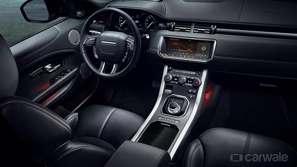 Range Rover Evoque Inside Lights  : The Bottom Line The 2020 Land Rover Range Rover Evoque Is A Sleek, Small Crossover With Massive Improvements To Its Interior And Chassis Tuning.